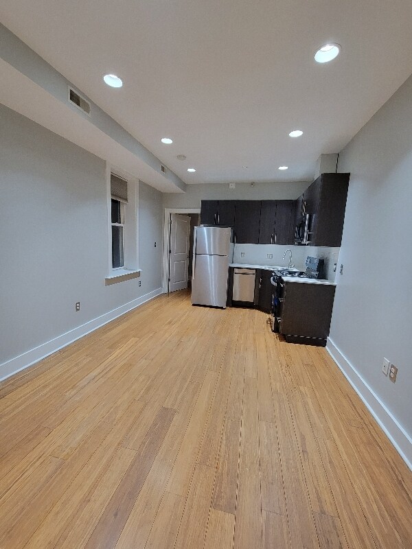 Building Photo - 2220 N 16th St