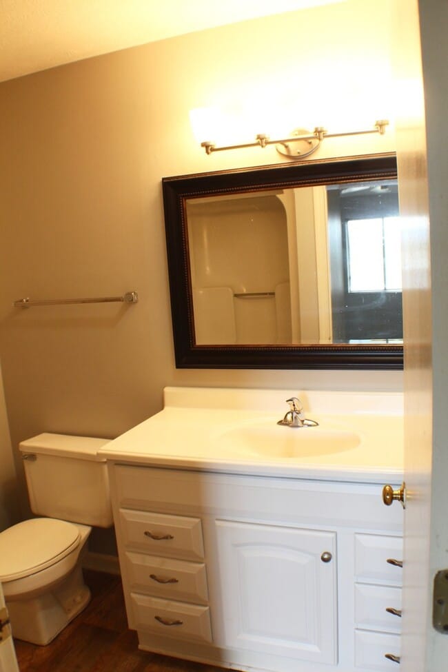 Building Photo - 1026 Blue Ridge Dr