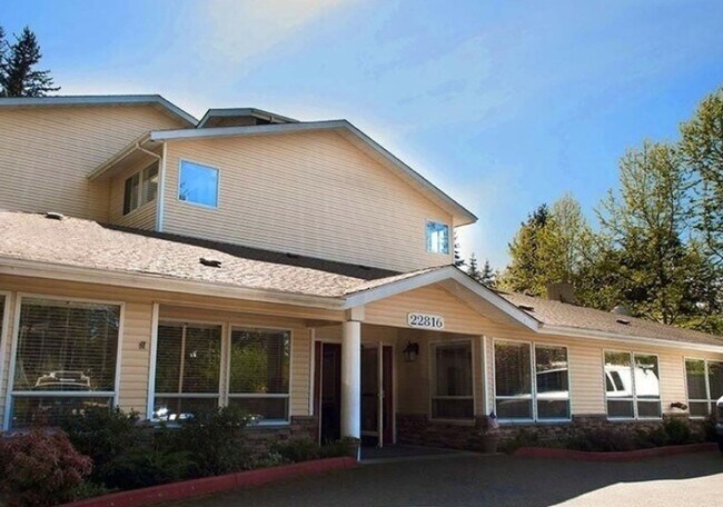 Building Photo - Westhaven Commons