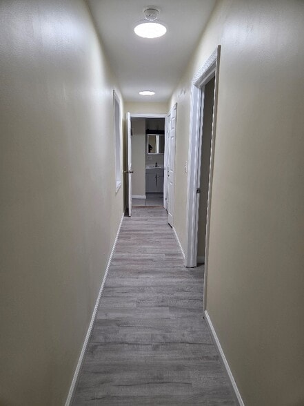 Building Photo - 417 Pittston Ave