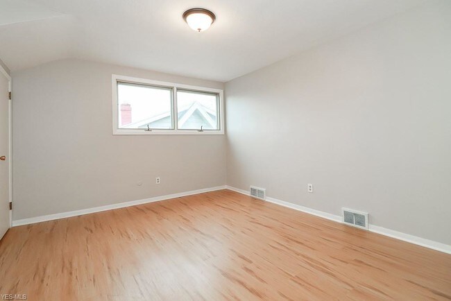 Building Photo - 11425 Tonsing Dr