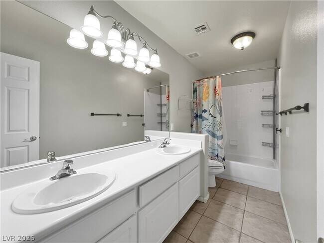 Building Photo - 595 Campus Oaks Ct