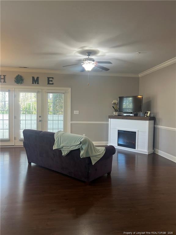 Building Photo - 158 Gallery Dr