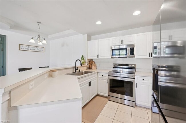 Building Photo - 3940 Pomodoro Cir