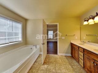 Building Photo - 2023 Keene Cir