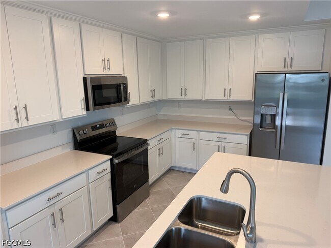 Building Photo - 18421 Copperhead Dr