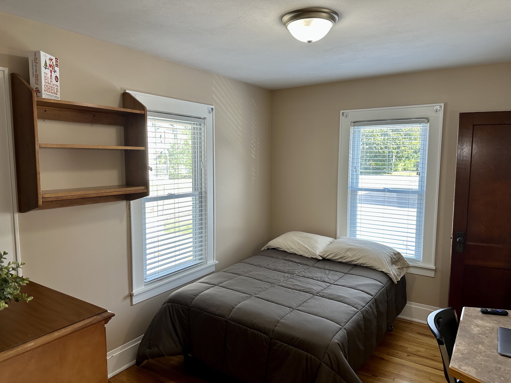 Building Photo - 4 Water St