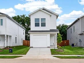 Building Photo - 12112 Steeplechase Dr