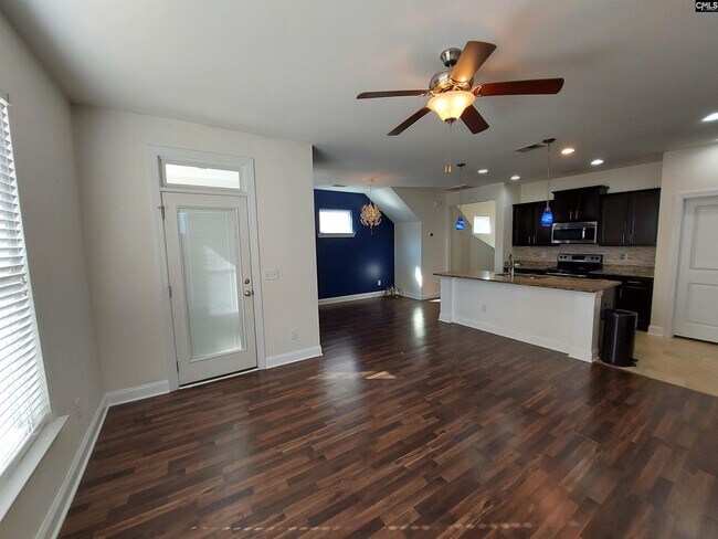 Building Photo - 203 Eagle Park Dr
