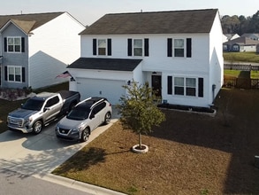 Building Photo - 7 Wando Pl