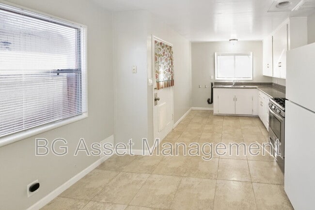 Building Photo - 1812 Rd 20