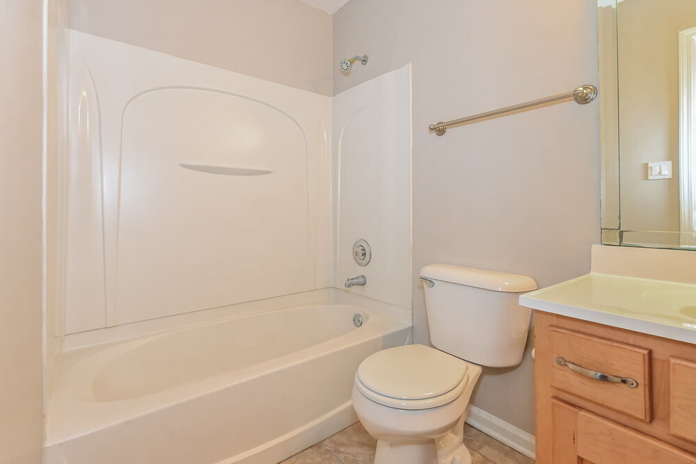 Building Photo - 9882 Wynngate Dr