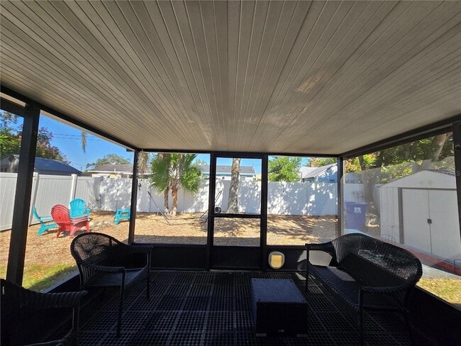 Building Photo - 6343 5th Ave S