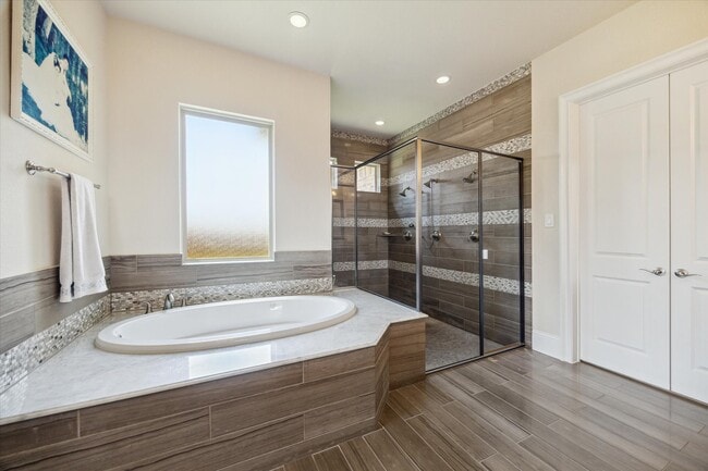 Building Photo - 4511 Royal Bend Ln