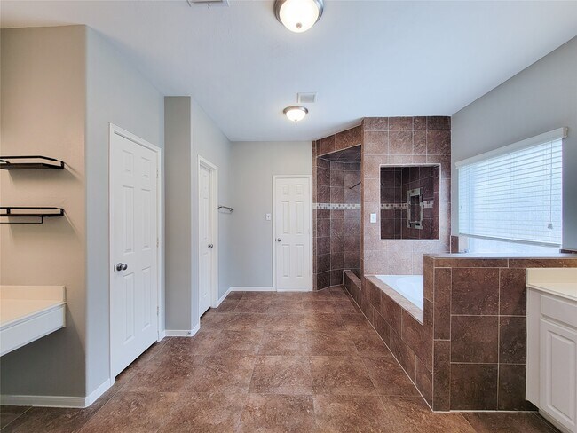 Building Photo - 20710 Mansfield Bay Ln