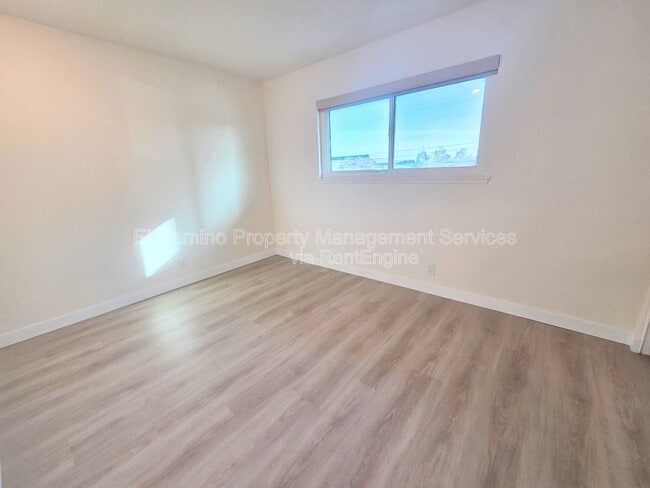 Building Photo - 10421 Carlyle Ct