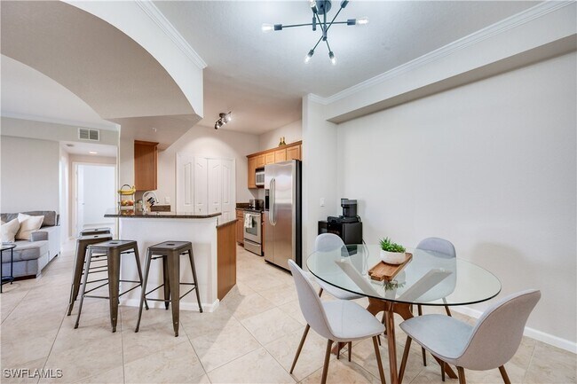 Building Photo - 12980 Positano Cir