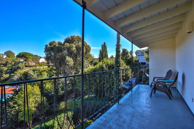 Building Photo - Furnished Room for Rent – Modern Co-Living Home (5 Bed, Shared Common Areas) Near SDSU (0.5 Miles)