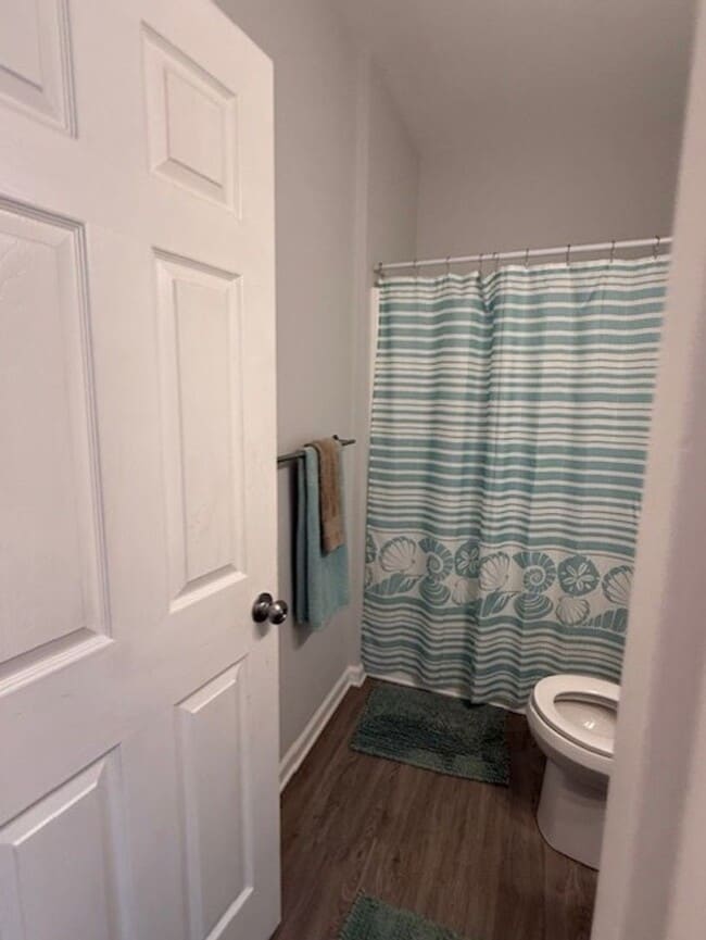 Building Photo - Updated 3-bedroom, 2-bathroom in The Arbors at Westgate