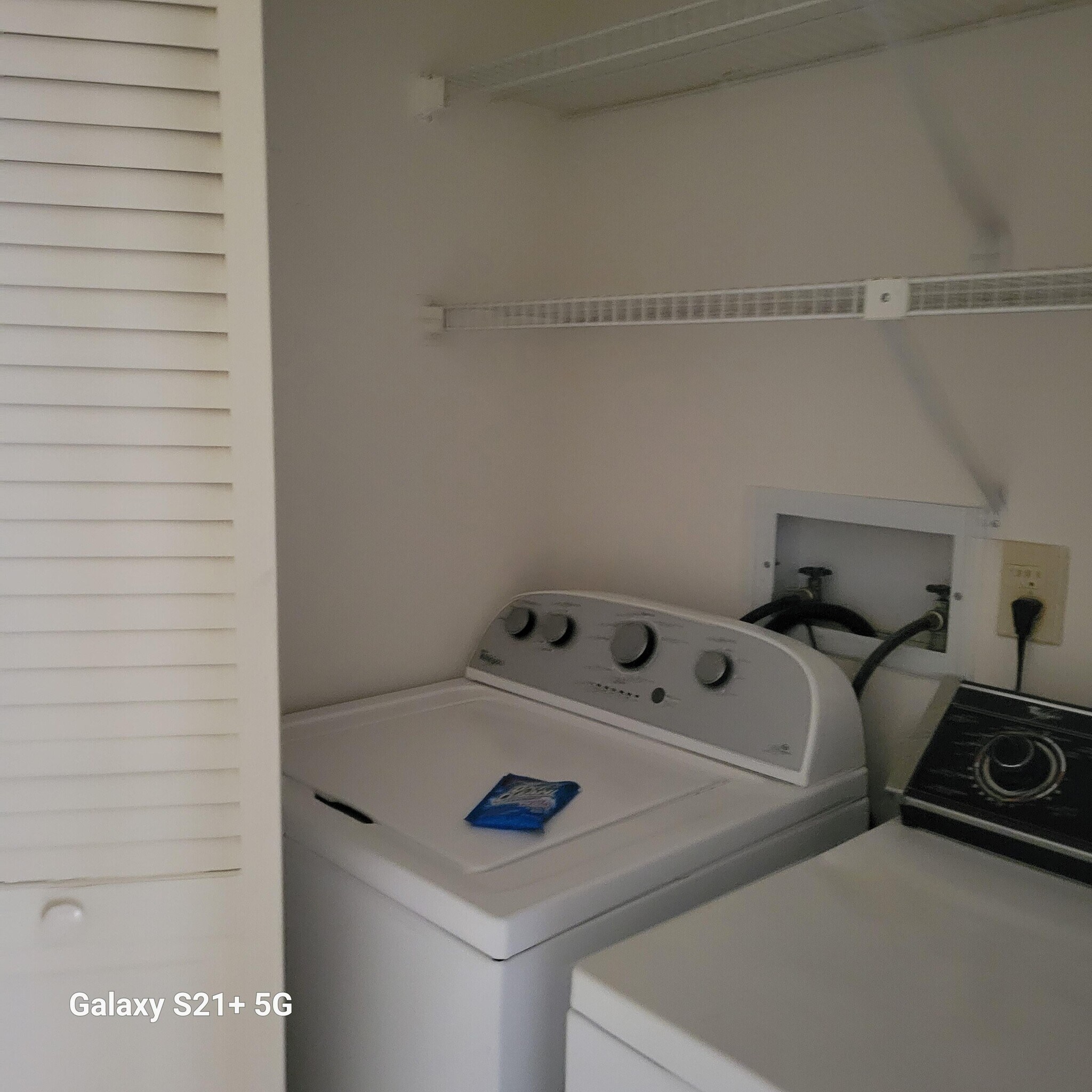 Laundry - 14 Willow Tree Run