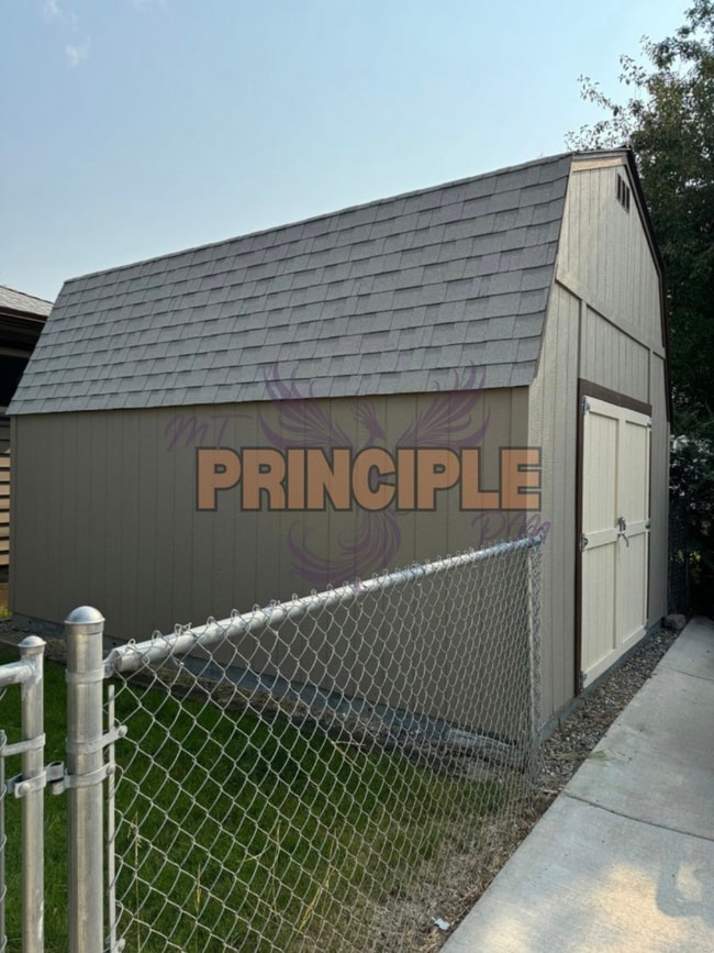 Building Photo - Updated 3 Bedroom House in a Family Friendly Neighborhood