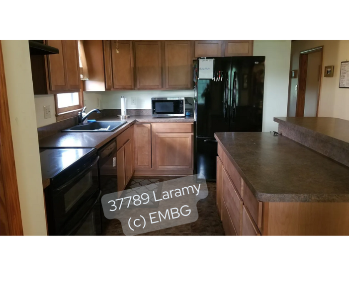Building Photo - 37789 Laramy Ln