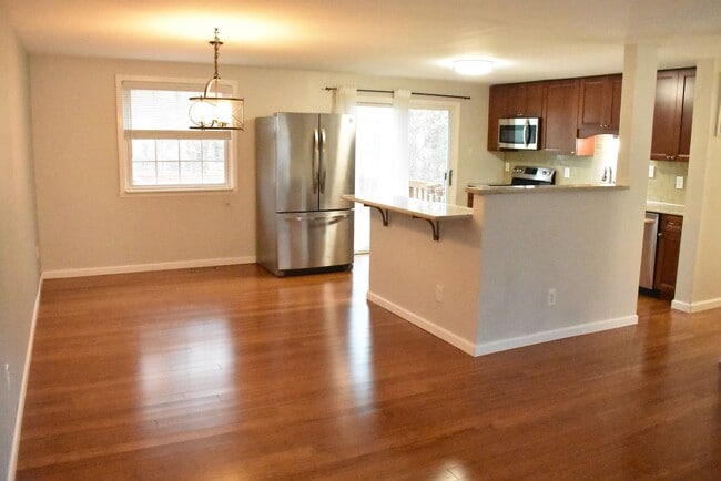 Building Photo - Fantastic Fredericksburg Home In Devonne Woods!