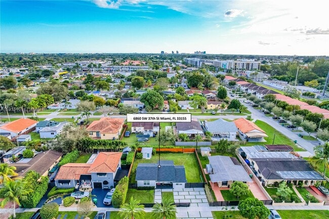 Building Photo - 6860 SW 37th St