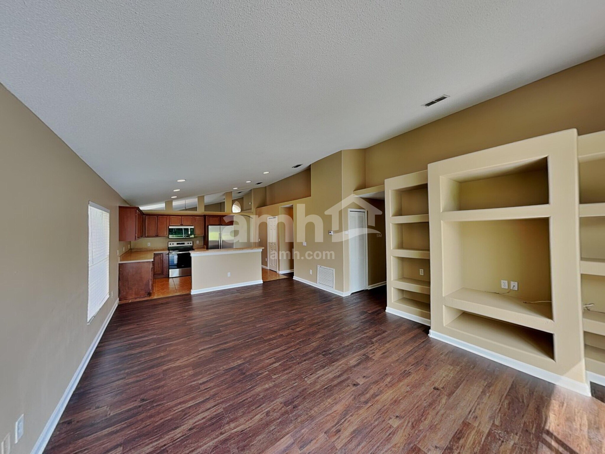 Building Photo - 6673 Bouganvillea Crescent Dr