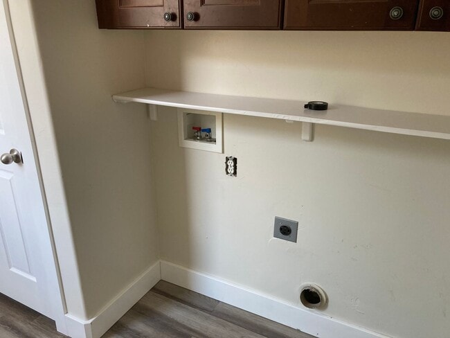 Building Photo - Beautiful Home in Highly Desired Daybreak Location!