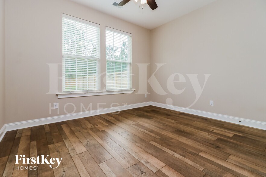 Building Photo - 149 Koban Dori Rd