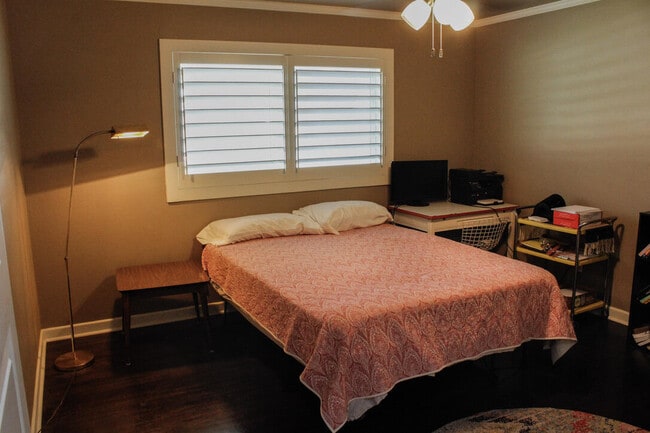 Building Photo - 3518 41st St