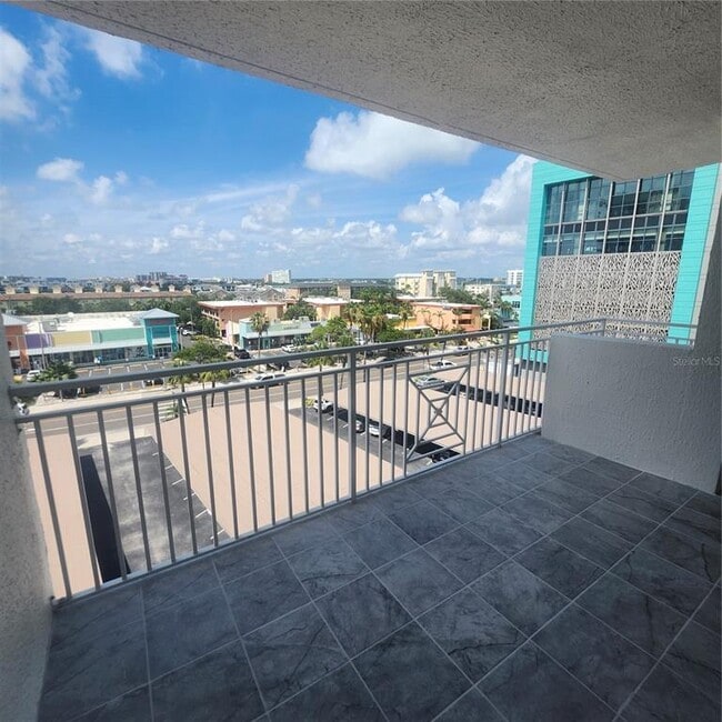 Building Photo - 675 S Gulfview Blvd