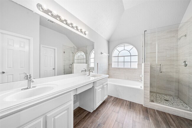 Building Photo - 3623 Sage Pointe Ct