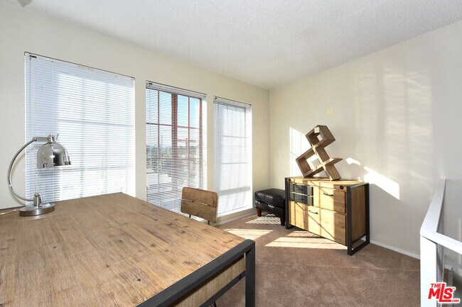 Building Photo - 3600 Bagley Ave