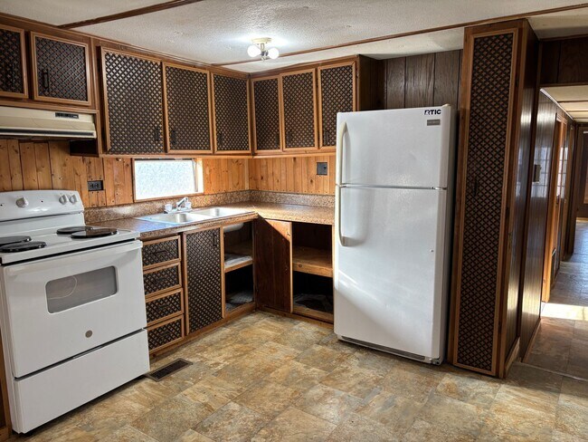 Building Photo - 5247 Griffin Rd