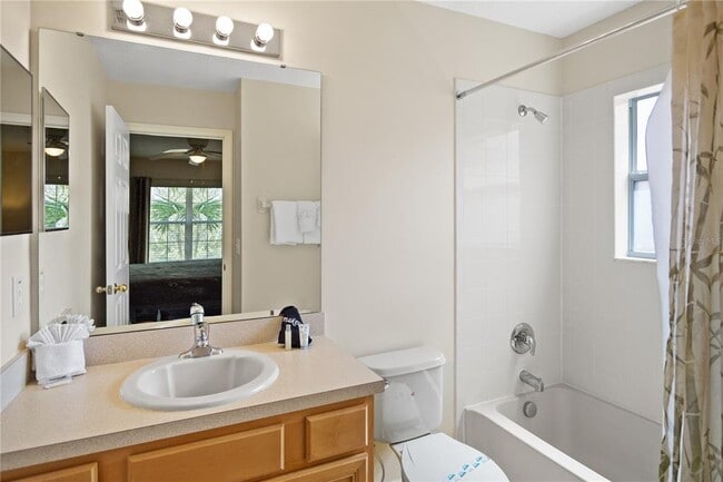 Building Photo - 134 Sevilla Ave