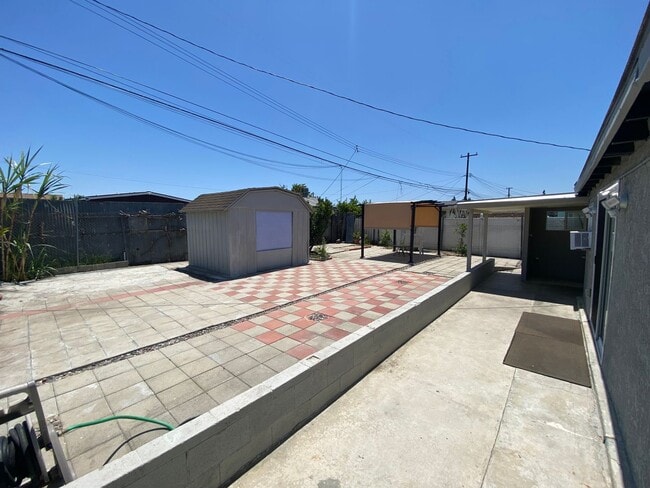 Building Photo - 15522 Claretta Ave