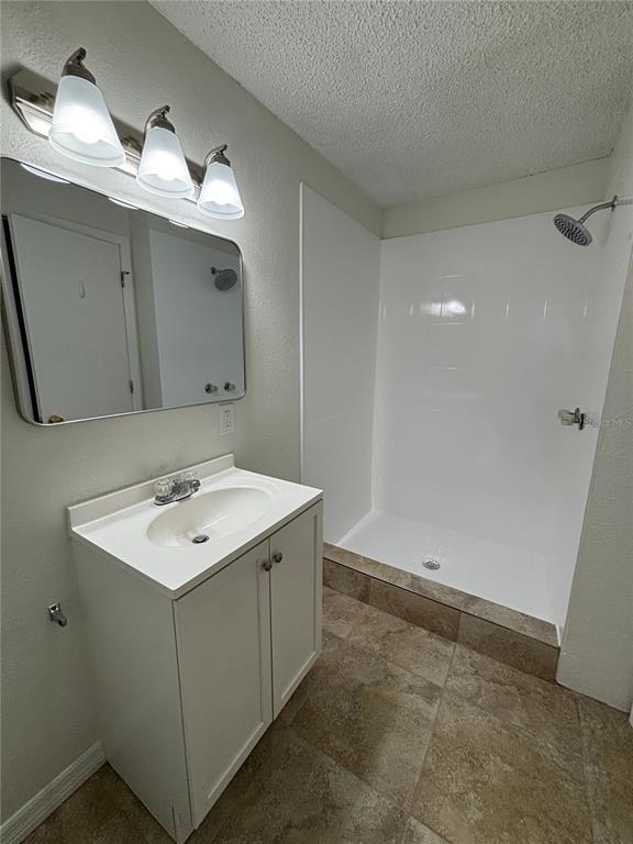 Building Photo - 4008 W Laurel St