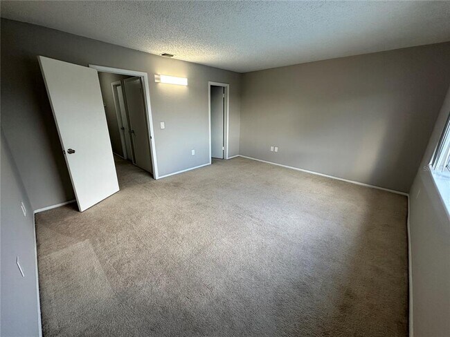Building Photo - 4117 S Semoran Blvd