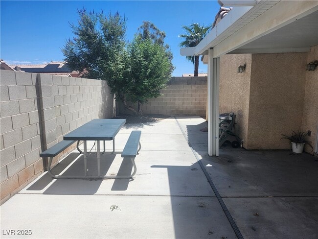 Building Photo - 9172 Sparklewood Ct