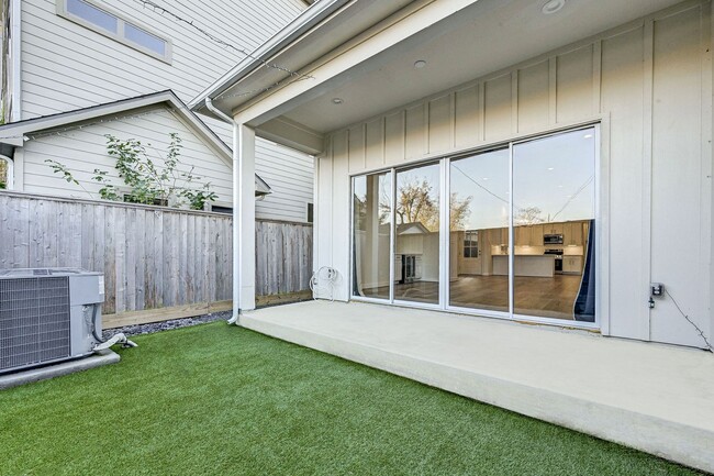 Building Photo - This beautiful modern two-story home for rent