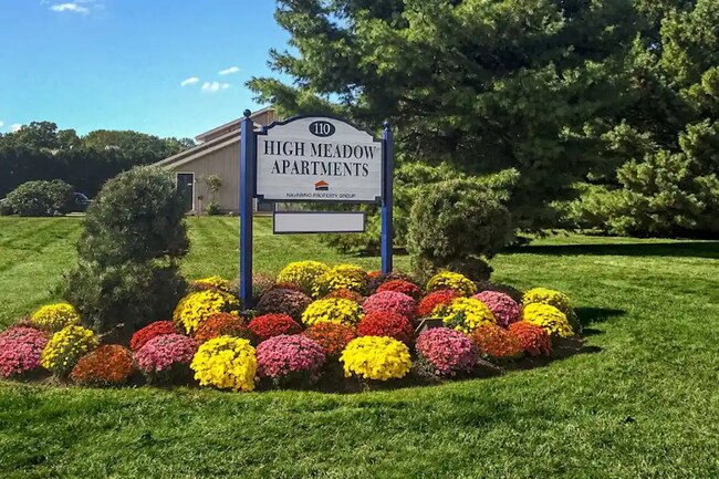 Primary Photo - 110 Jobs Hill Rd