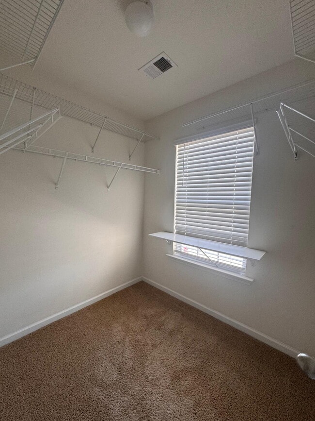 Building Photo - Modern 3-Bedroom Multiplex with 3 Full Bat...