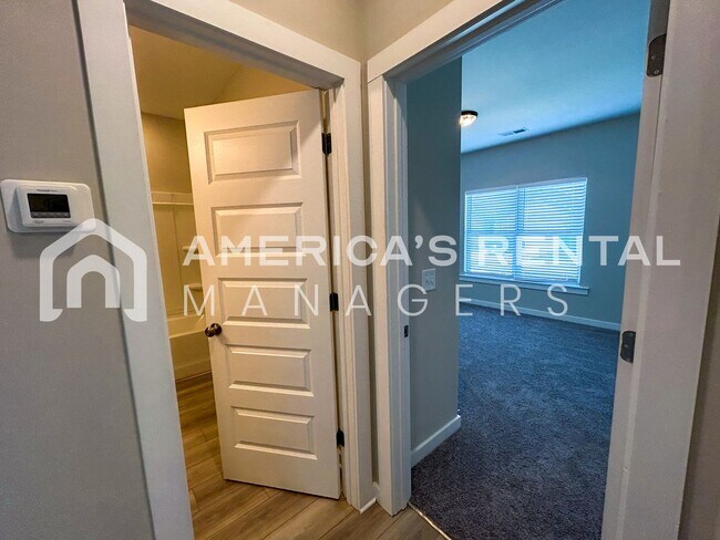 Building Photo - MOVE IN SPECIAL!!! - Roomy Home for Rent in Cullman, AL…6 Foot Privacy Fence. AVAILABLE NOW!! - S...