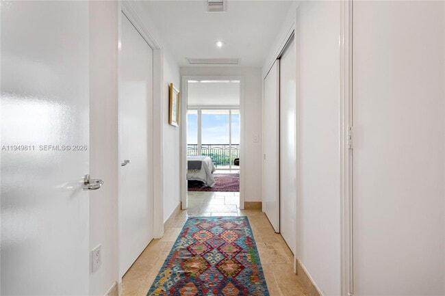 Building Photo - 3400 SW 27th Ave