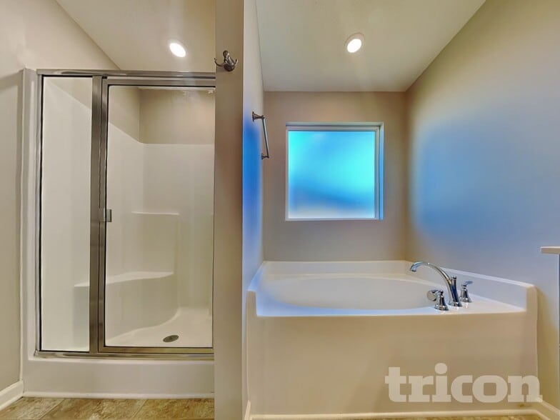 Building Photo - 143 Edgefield Ct