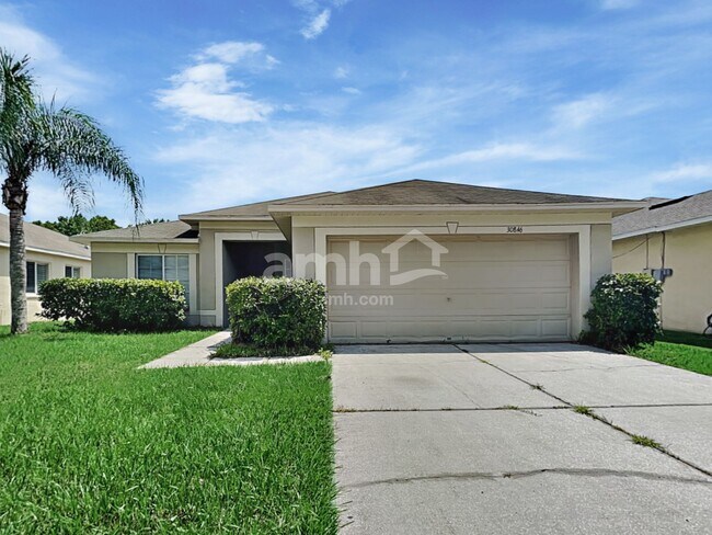 Primary Photo - 30846 Midtown Ct
