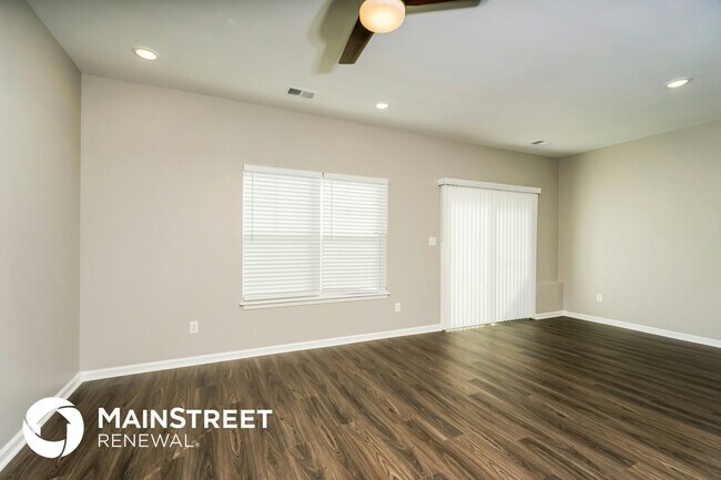 Building Photo - 2924 Paddle Wheel Dr