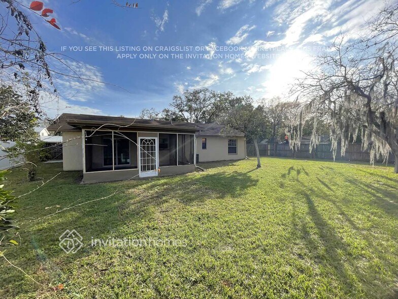 Building Photo - 813 Senate Ct